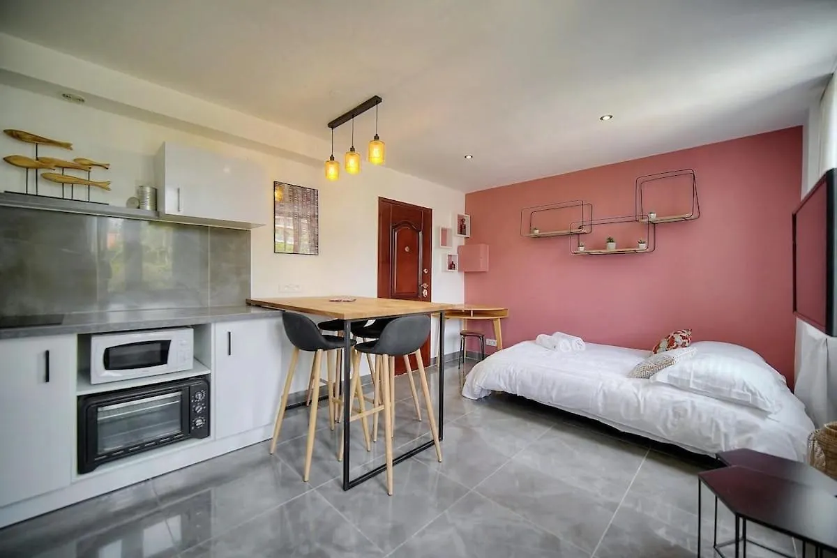 App. Suzette Duplex - 500M From The Beach Cannes